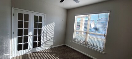 5823 Bridle Bnd in San Antonio, TX - Building Photo - Building Photo