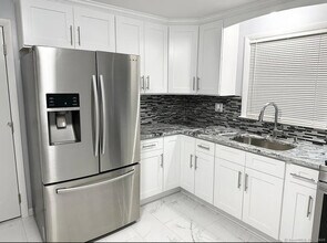 506 Merritt St in Bridgeport, CT - Building Photo - Building Photo