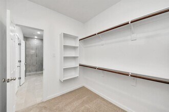 5205 Kenilwood Dr in Houston, TX - Building Photo - Building Photo