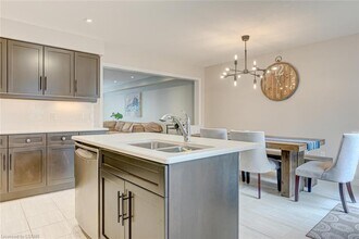 1236 Riverbend Rd in London, ON - Building Photo - Building Photo