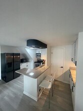 1221 N Dearborn St in Chicago, IL - Building Photo - Building Photo