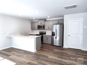 2931 Penninger Cir in Charlotte, NC - Building Photo - Building Photo