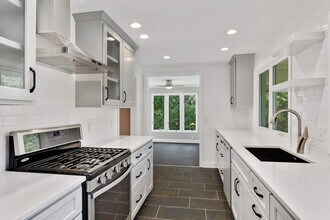 4035 Wasatch Ln in Golden Valley, MN - Building Photo - Building Photo