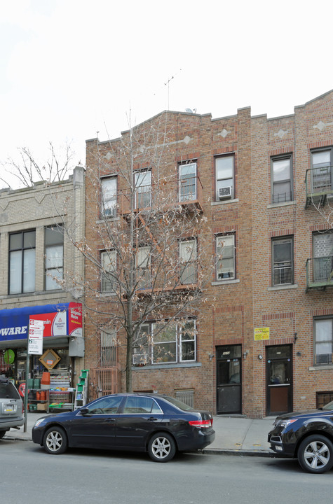 3214 Bainbridge in Bronx, NY - Building Photo