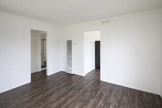 1338 Grand Ave in San Diego, CA - Building Photo - Building Photo