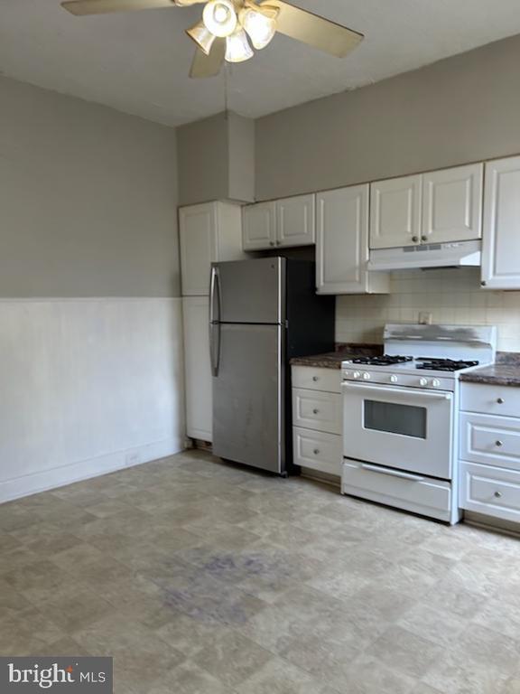 216 Washburn Ave in Baltimore, MD - Building Photo - Building Photo