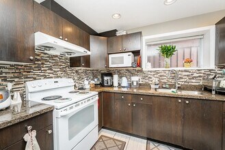 15966 111a Ave in Surrey, BC - Building Photo - Building Photo