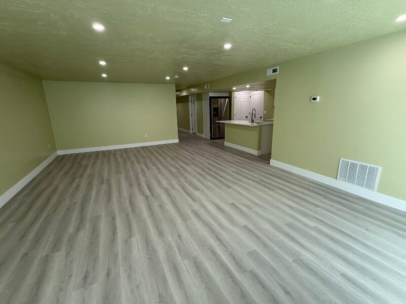 13828 S Scenic Meadow Ct in Herriman, UT - Building Photo