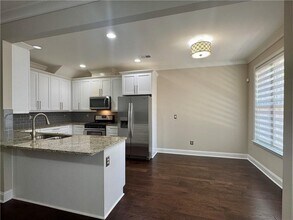 5535 Bright Cross Wy in Suwanee, GA - Building Photo - Building Photo