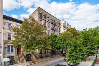 202-204 W 140th St in New York, NY - Foto de edificio - Building Photo