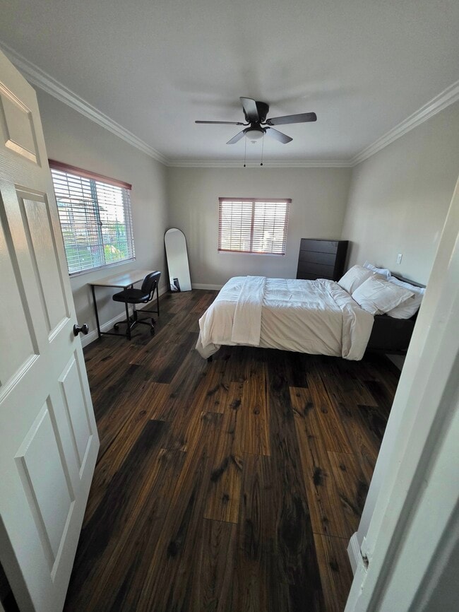 property at 1001 Leland St