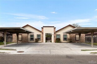 3911 Valeria St in Edinburg, TX - Building Photo