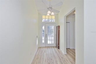 219 Island Water Way in Apollo Beach, FL - Building Photo - Building Photo