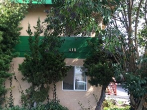 418 Roosevelt Ave in Sunnyvale, CA - Foto de edificio - Building Photo