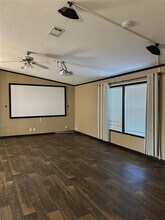 317 Co Rd 4790 in Boyd, TX - Building Photo - Building Photo