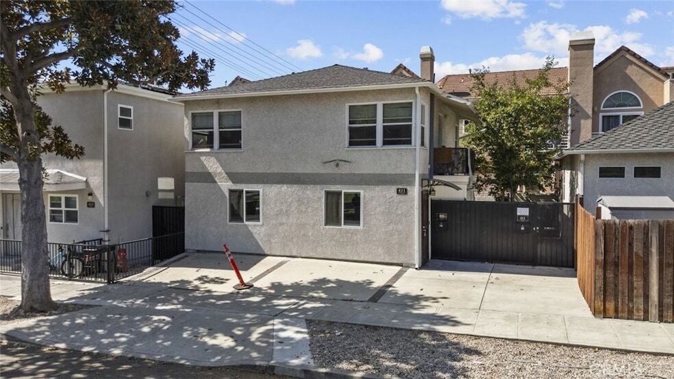 411 S Kenneth Rd in Burbank, CA - Building Photo