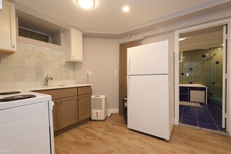 726 Metropolitan Ave-Unit -# B in Boston, MA - Building Photo - Building Photo