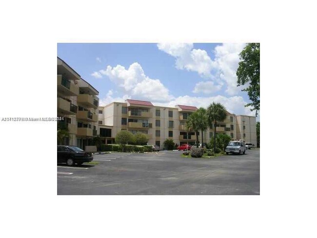 5900 SW 127th Ave in Miami, FL - Building Photo - Building Photo