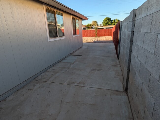 1242 E 7th Ave in Mesa, AZ - Building Photo - Building Photo