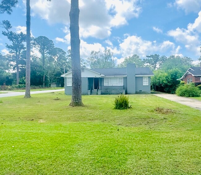 property at 1400 8th Ave