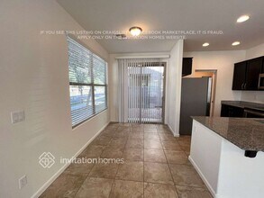 1447 S Colt Dr in Gilbert, AZ - Foto de edificio - Building Photo