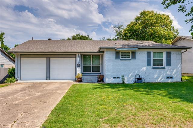 property at 8935 Clearwater Dr