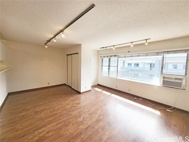 property at 46-269-269 Kahuhipa St