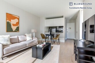 225 E 95th St in New York, NY - Building Photo - Building Photo