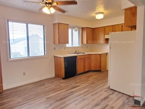 1450 Jefferson Ave, Unit 3 in Idaho Falls, ID - Building Photo - Building Photo