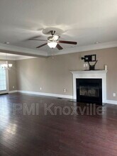 2721 Lucky Leaf Ln in Knoxville, TN - Building Photo - Building Photo