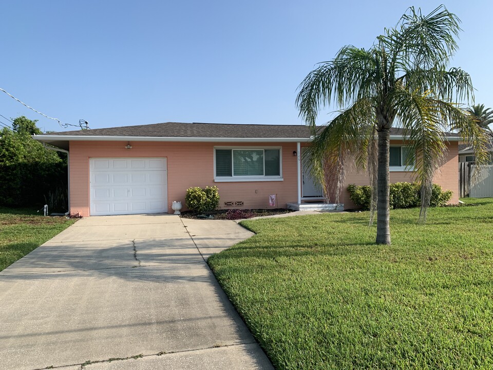 149 River Beach Dr in Ormond Beach, FL - Building Photo