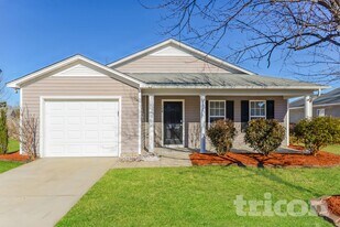 158 Hunters Mill Ln in West Columbia, SC - Building Photo