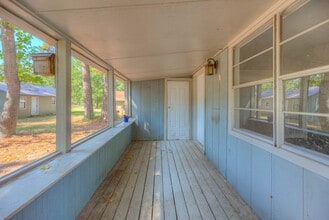 234 Lakeview Dr in Onalaska, TX - Building Photo - Building Photo