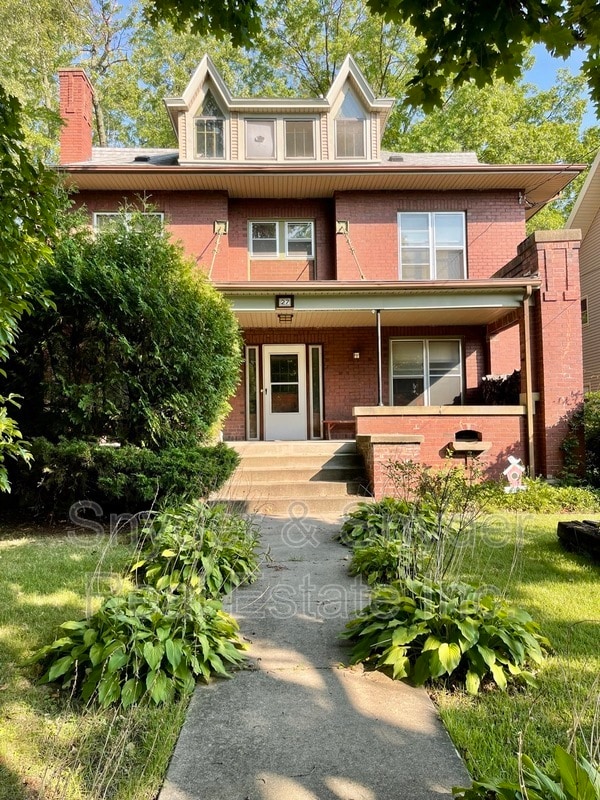 property at 27 Casterton Ave