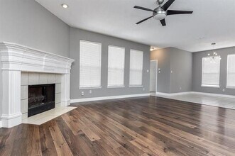 9401 Meyers Canyon Dr in Plano, TX - Building Photo - Building Photo
