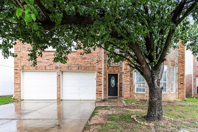 property at 3336 Raleigh Dr