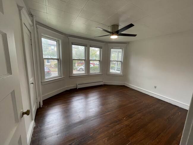 608 Lippincott Ave, Unit A