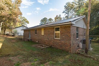 249 Orchard Dr in Commerce, GA - Building Photo - Building Photo