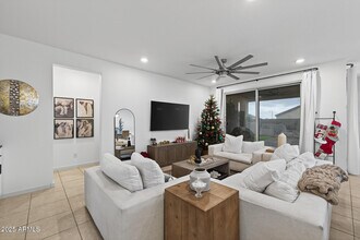 36810 N Camarillo Dr in San Tan Valley, AZ - Building Photo - Building Photo