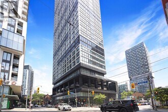 181 Dundas St E in Toronto, ON - Building Photo - Building Photo