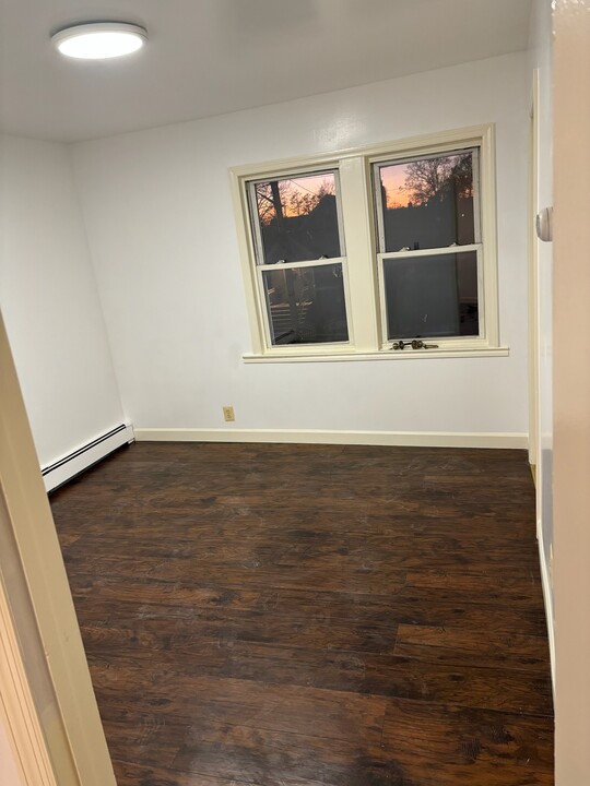 11111 227th St, Unit #2r in Queens Village, NY - Building Photo