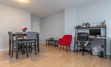 2353 Massachusetts Ave, Unit 84 in Cambridge, MA - Building Photo - Building Photo