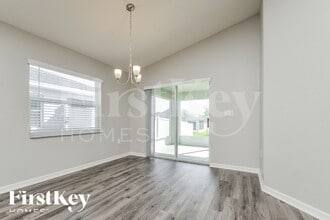 851 Orleans Dr in Eagle Lake, FL - Building Photo - Building Photo