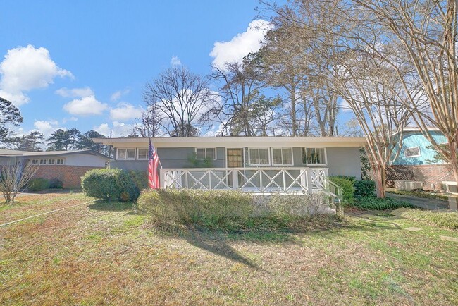 204 Woodside Dr in Irondale, AL - Building Photo - Building Photo