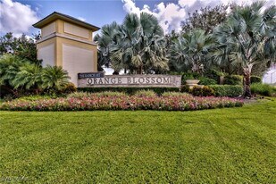 2665 Vine Ave in Naples, FL - Building Photo