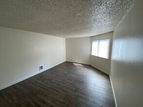 273 Senate St NW in Salem, OR - Building Photo - Building Photo