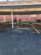 20248 Schaefer Hwy in Detroit, MI - Foto de edificio - Building Photo