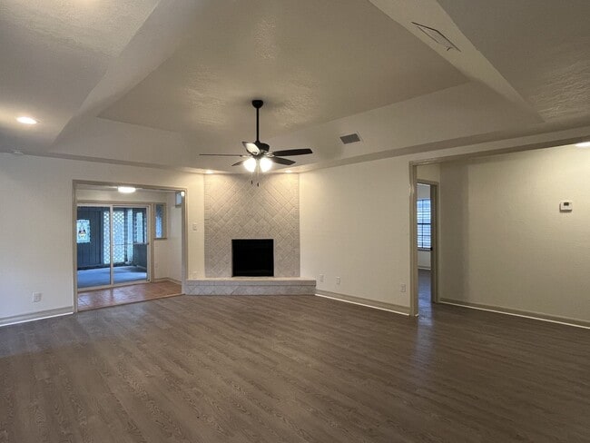 2930 River Crest Rd in Corpus Christi, TX - Building Photo - Building Photo