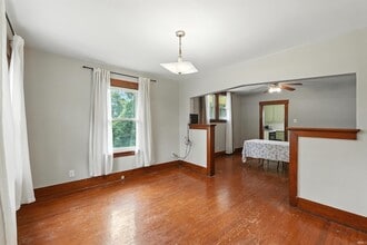3330 Bowser Ave in Fort Wayne, IN - Building Photo - Building Photo