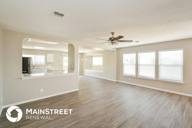 6503 Beech Trail Dr in Converse, TX - Foto de edificio - Building Photo